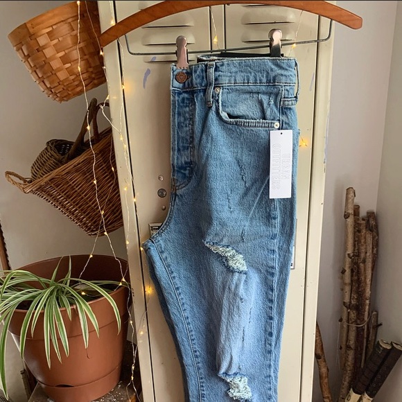 BDG High Waisted Skinny Straight Jean-Distressed - Picture 4 of 13